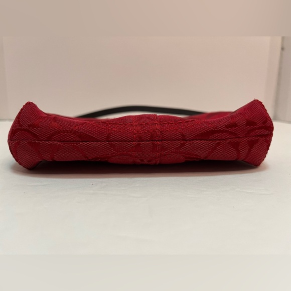 Coach red logo wristlet clutch purse embellished leather embossed - Picture 9 of 11